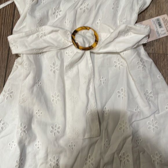 Missguided Broderie Mock horn White Off Shoulder Mini Dress NWT - Picture 5 of 6